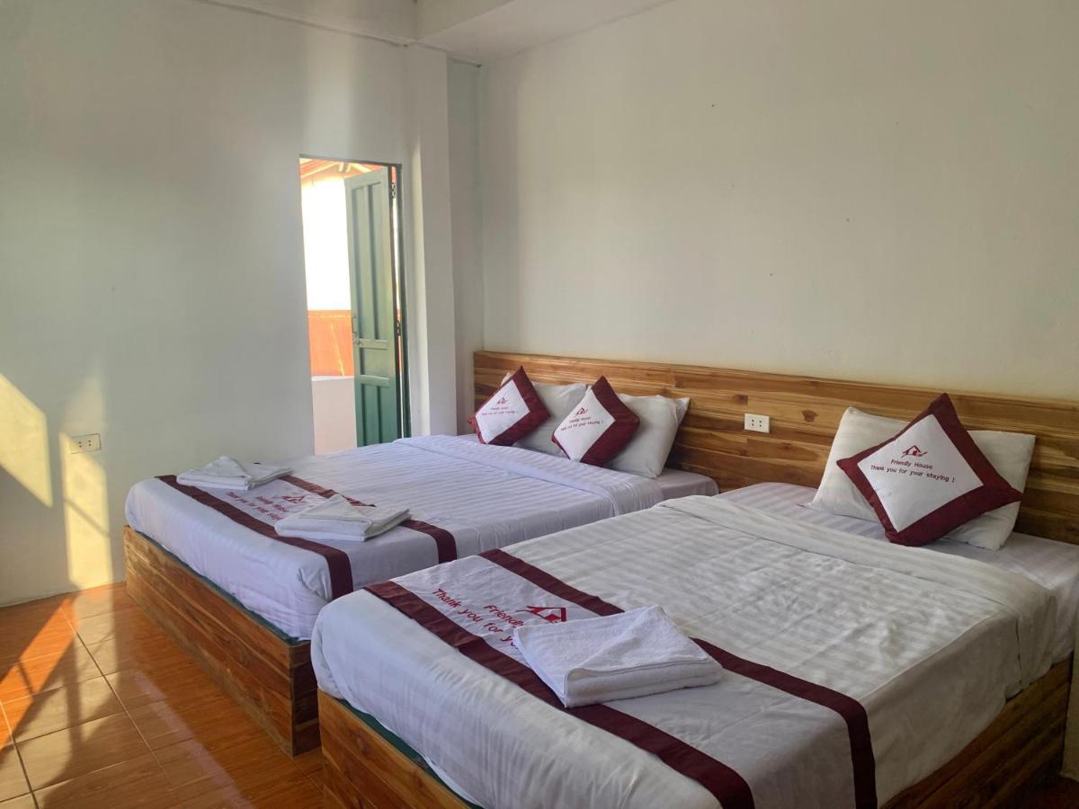 Vang Vieng Lily Backpackers Hostel Exterior photo